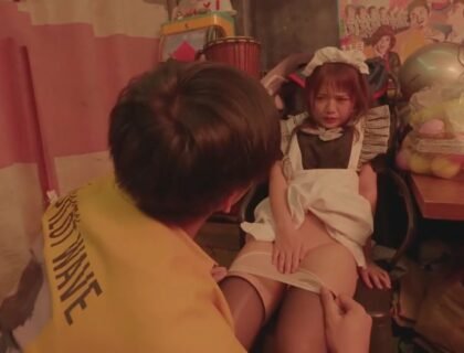 Nửa đêm tống tình em đồng nghiệp khi phát hiện em làm gái gọi